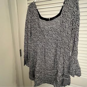 Scoop-neck Black & White Floral Dress